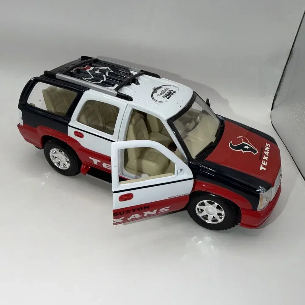 Houston Texans 2002 SUV Fleer Collectible